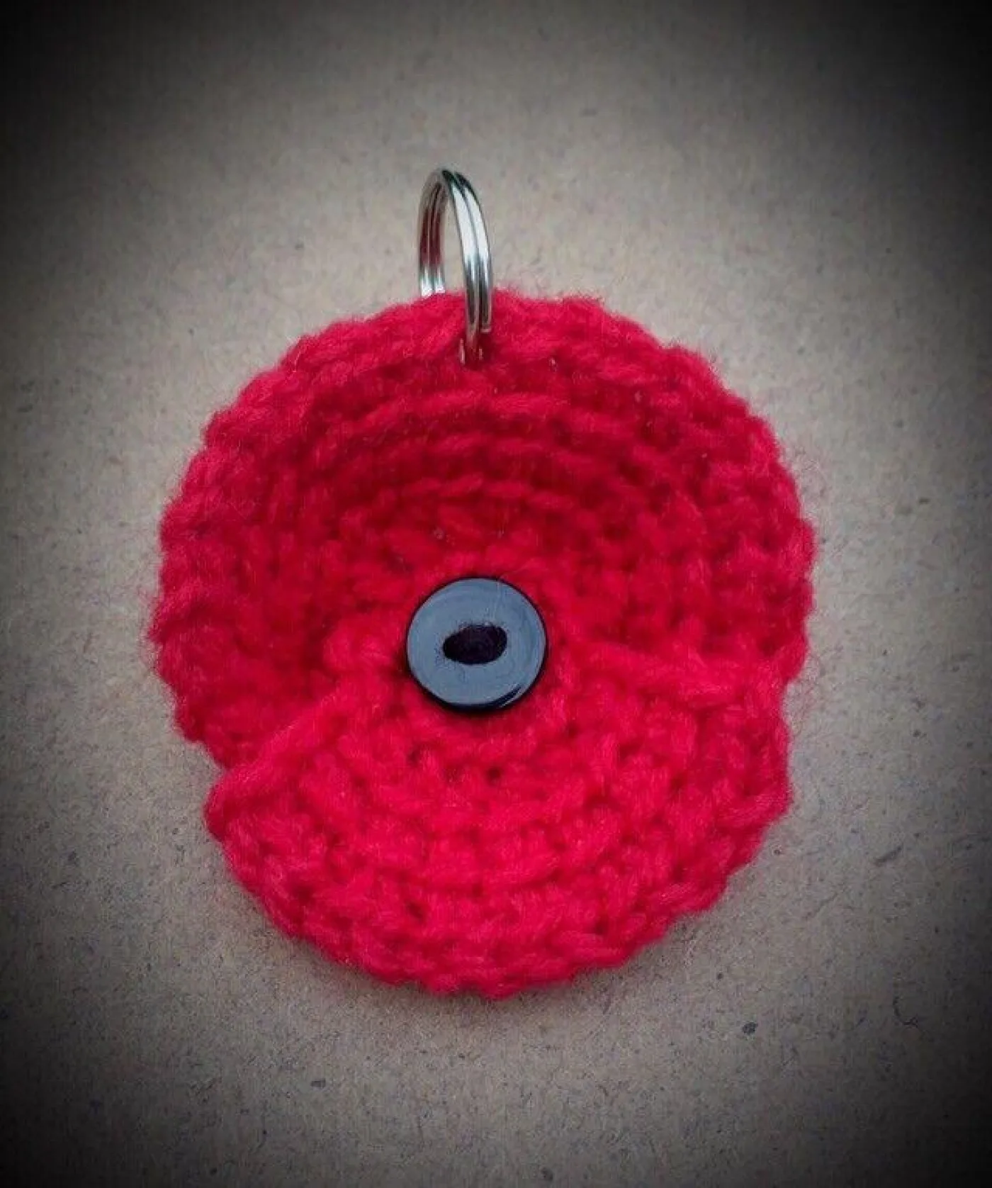 Knitted dog collar poppy